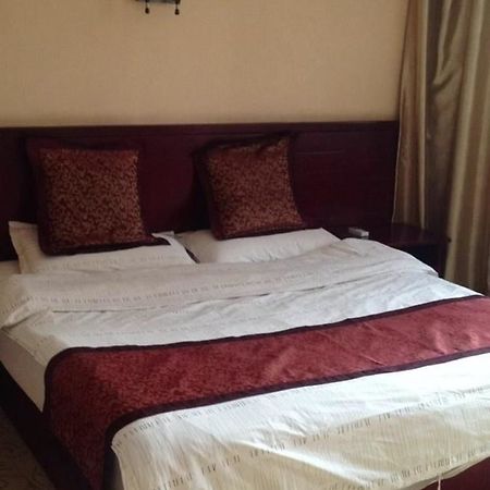 Yinhao Business Hotel Dazhong Eksteriør billede